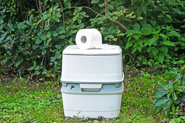 Best Portable bathroom rental  in Flippin, AR